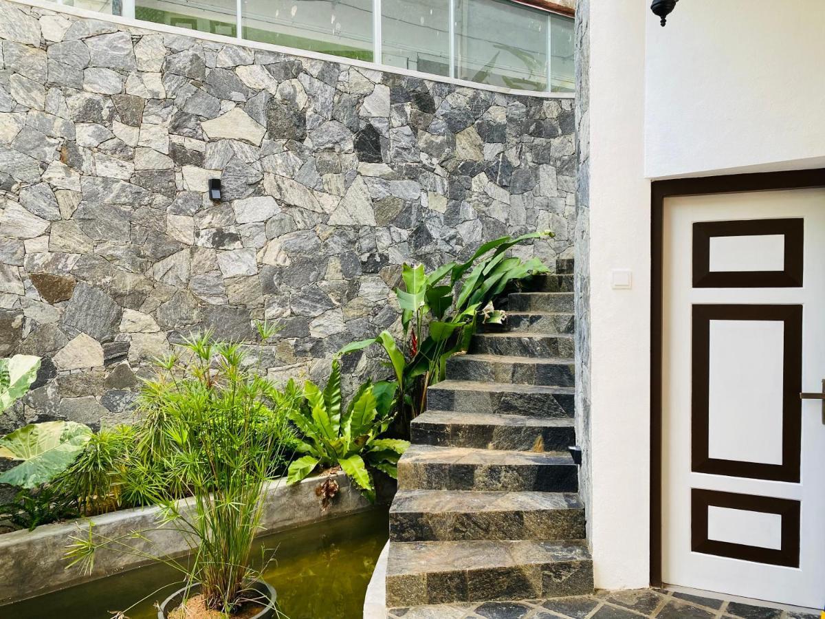 Thaprobana Villa Tangalle Luaran gambar