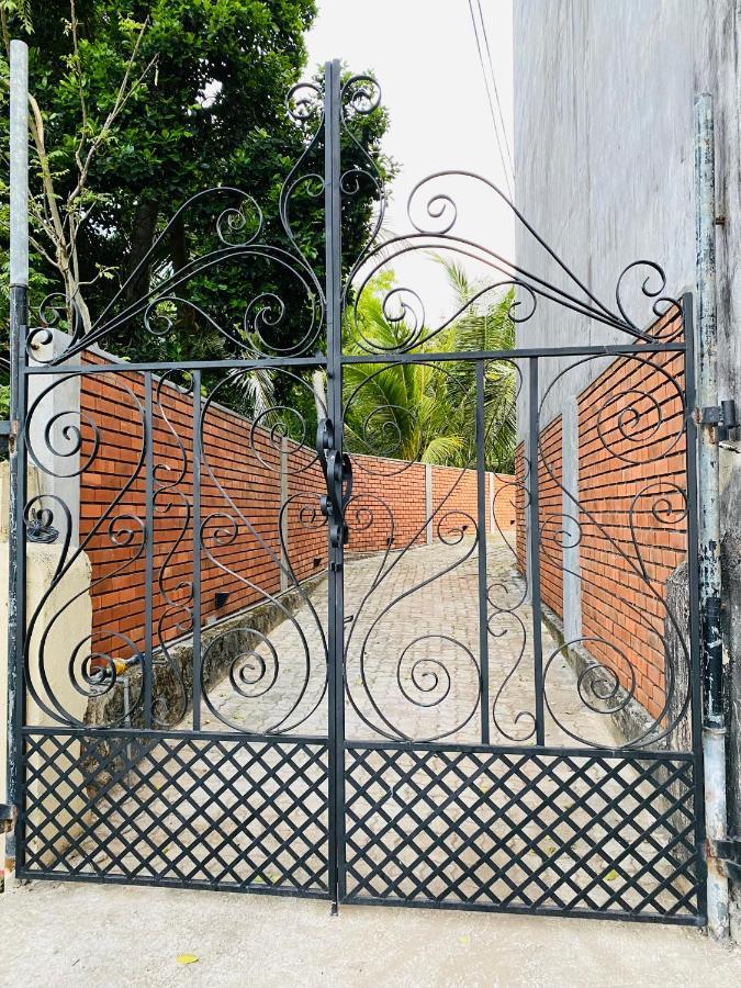 Thaprobana Villa Tangalle Luaran gambar