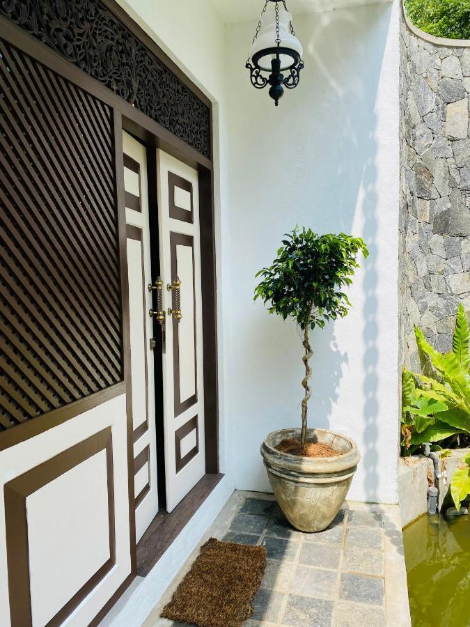 Thaprobana Villa Tangalle Luaran gambar