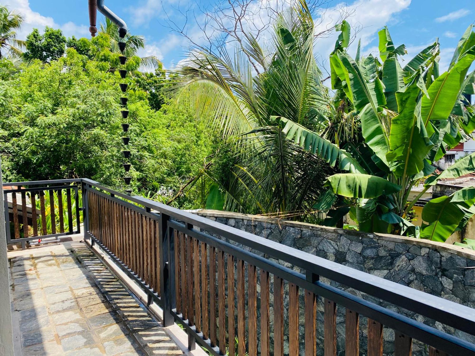 Thaprobana Villa Tangalle Luaran gambar